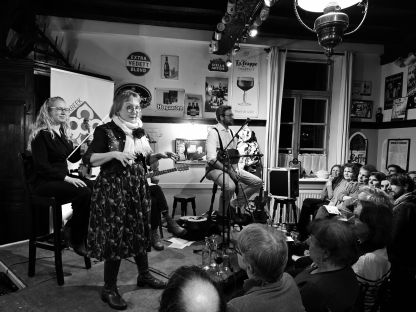 Herneming: Vlierbeekse volksverhalen en traditionele Ierse Muziek